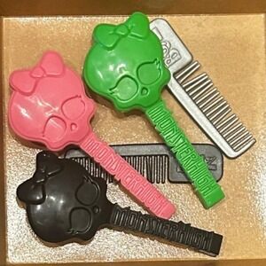 ⭐️ Monster High Skull Hair Brush Comb Bundle Set Green Pink Black Silver‎ Kids